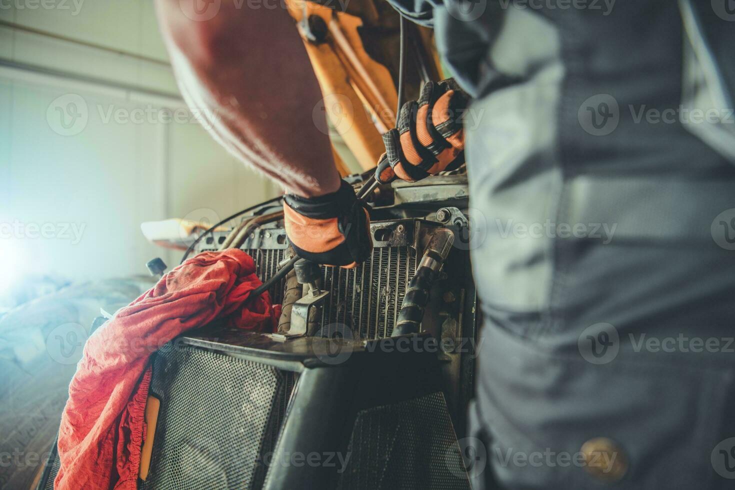 Bulldozer Repair in a Service photo