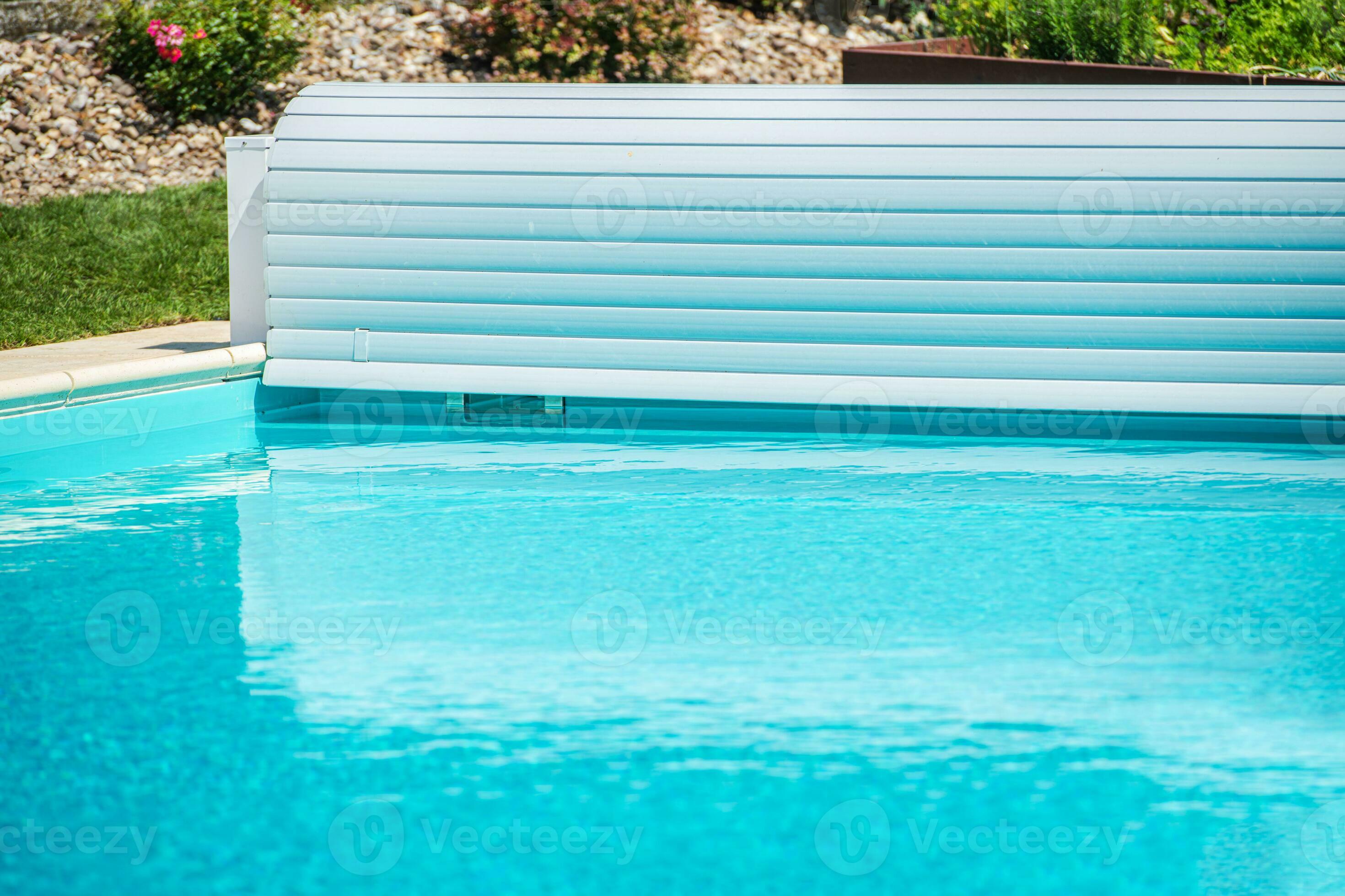 Plastic Solar Swimming Pool Cover For Outdoor Use 24523177 Stock Photo at  Vecteezy