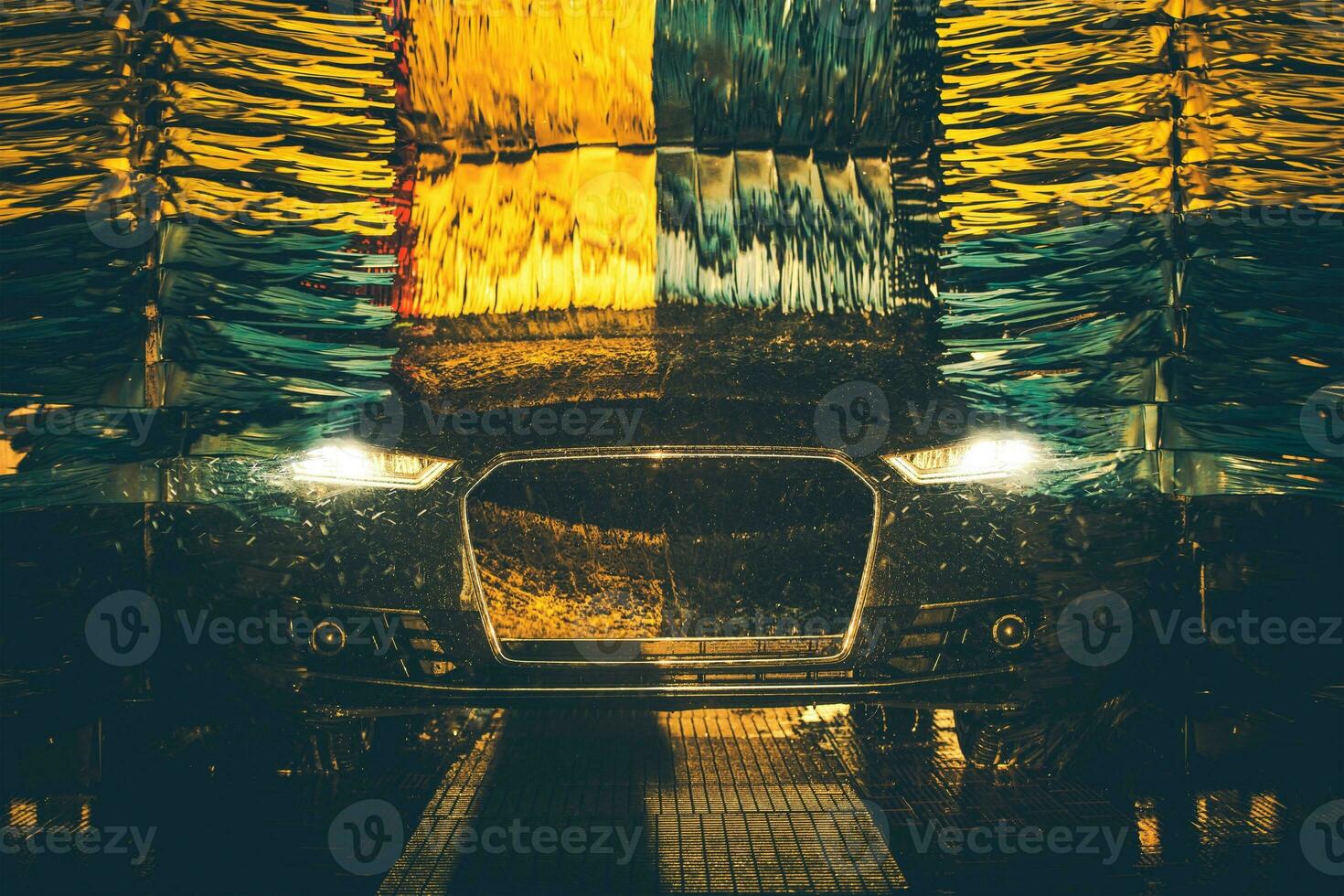 vehículo en cepillo coche lavar foto