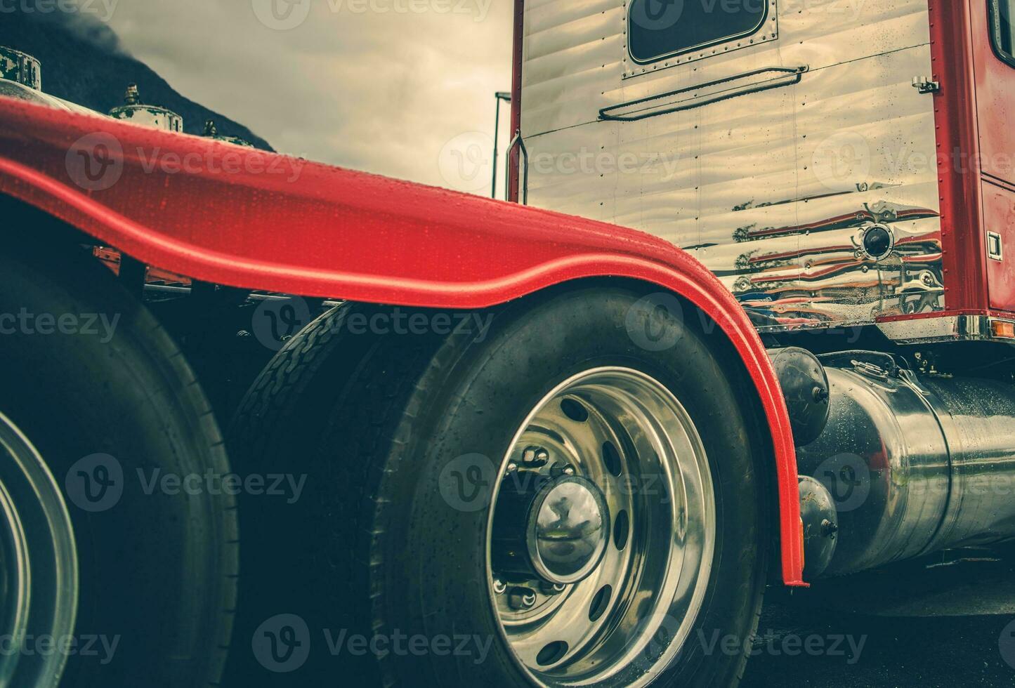 Semi Truck Tires photo