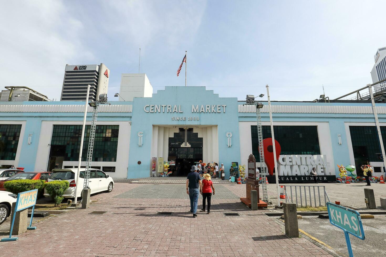 KUALA LUMPUR, MALAYSIA- MARCH 25, 2018 Central Market built in 1888 as a wet market, present days visited by tourists and locals for souvenirs and local handicrafts. photo