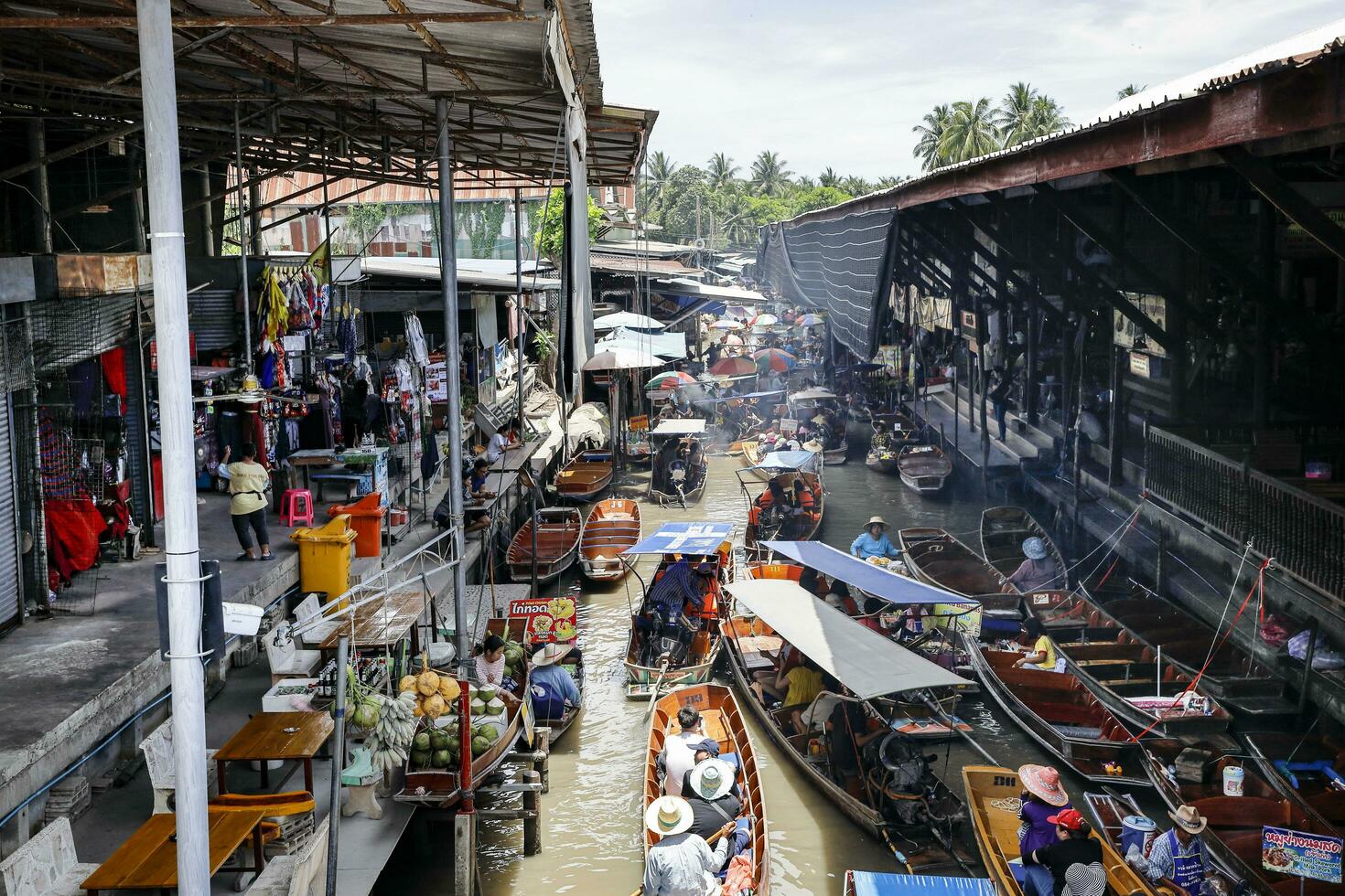 BANGKOK, THAILAND May 03, 2019 Damnoen Saduak Floating Market is a floating market in Damnoen Saduak District, Ratchaburi Province, about 100 kilometers southwest of Bangkok. photo