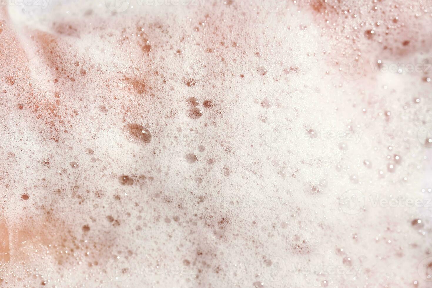 foto de el textura de cosmético espuma o jabón en el mano.