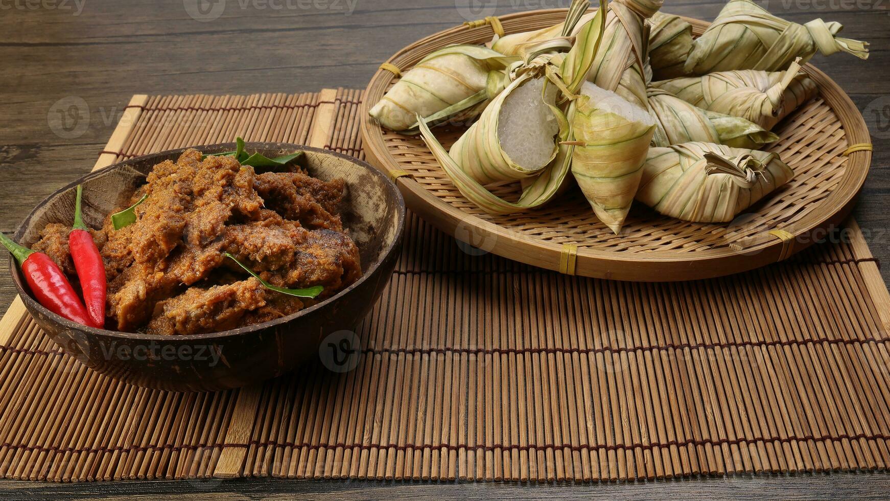 beef rending and kutipat photo