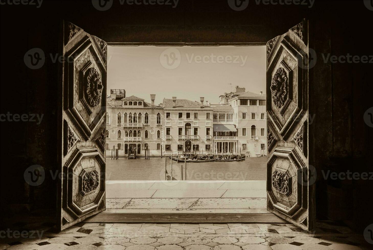 Door to Venice photo