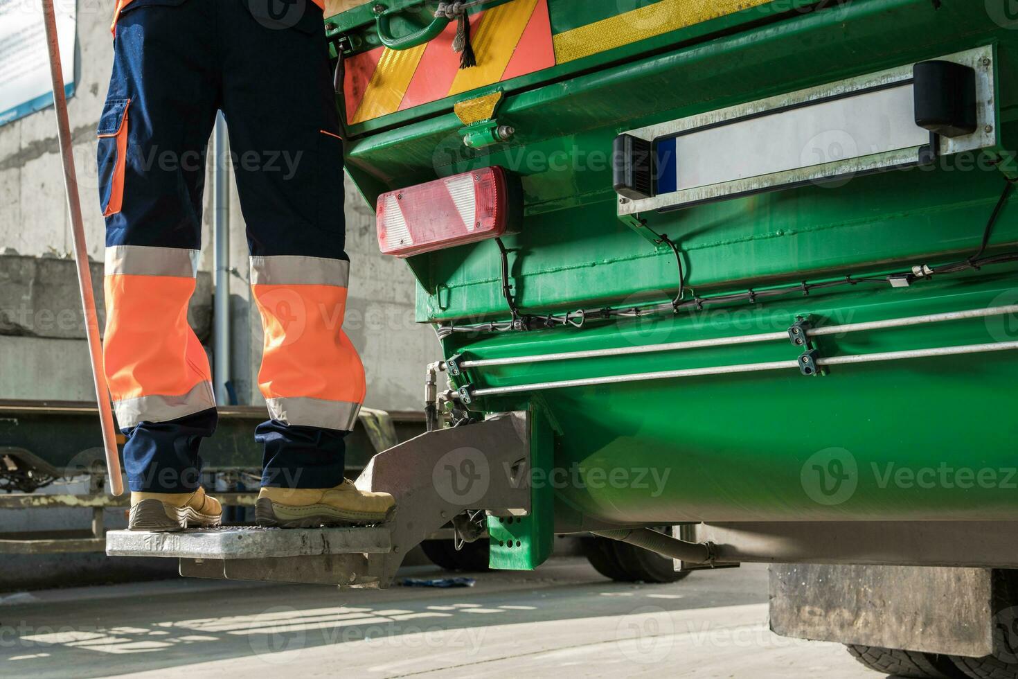 Garbage Truck Job Theme photo