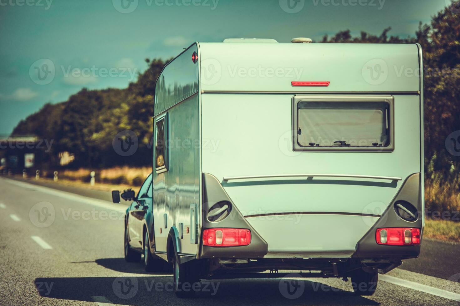 Travel Trailer Caravaning photo