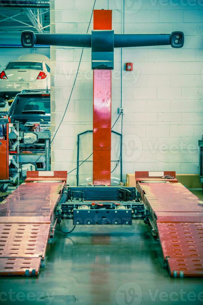 Wheel Alignment Lift photo