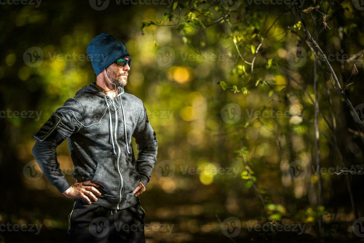 Outdoor Sportsman Runner photo