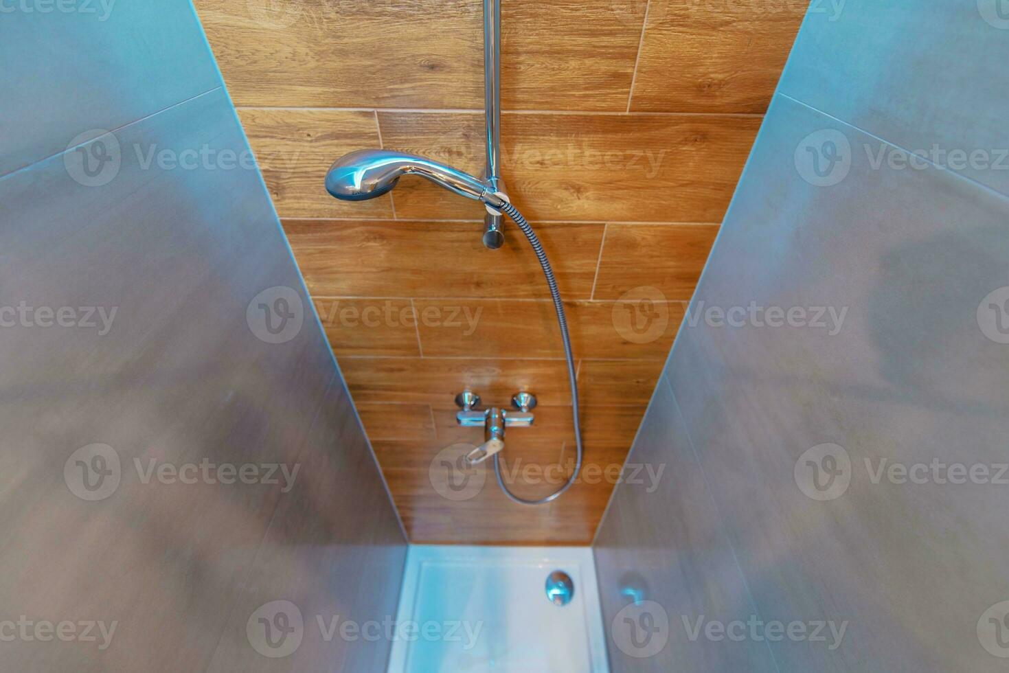 elegante moderno ducha cabina foto