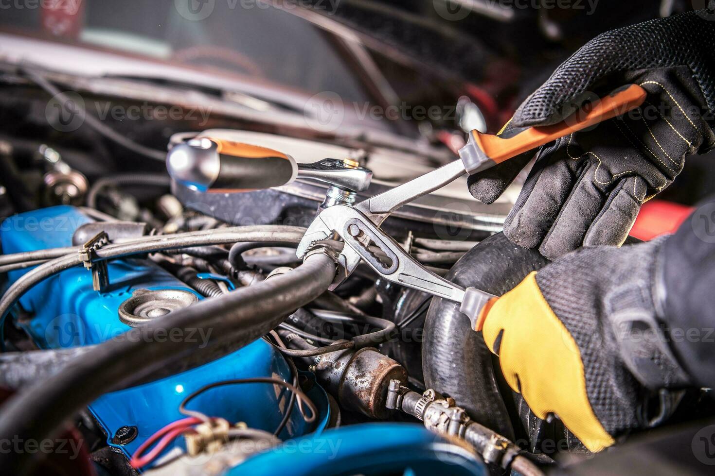 Car Engine Problem Fixing photo