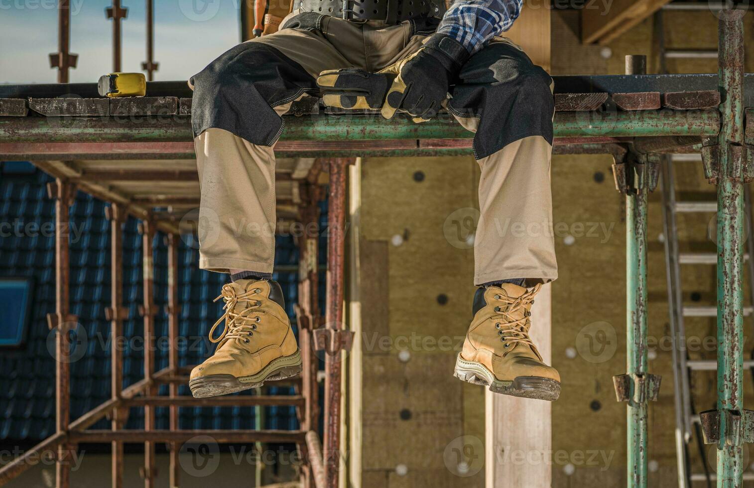 Working on a Scaffolding photo