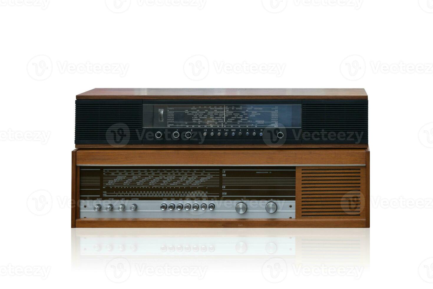 front view di cut old beautiful Radio on white background,copy space photo