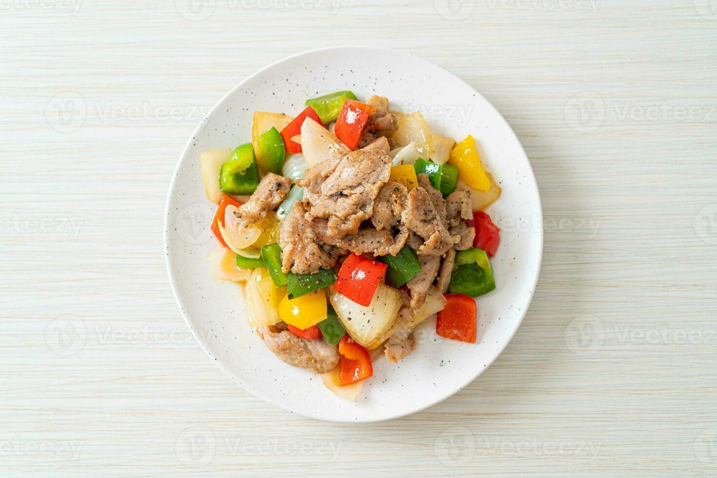 Stir Fried Pork with Black Pepper photo