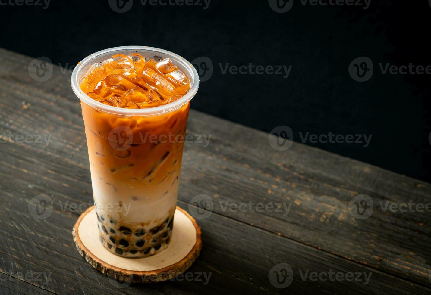 Thai milk tea with bubble photo