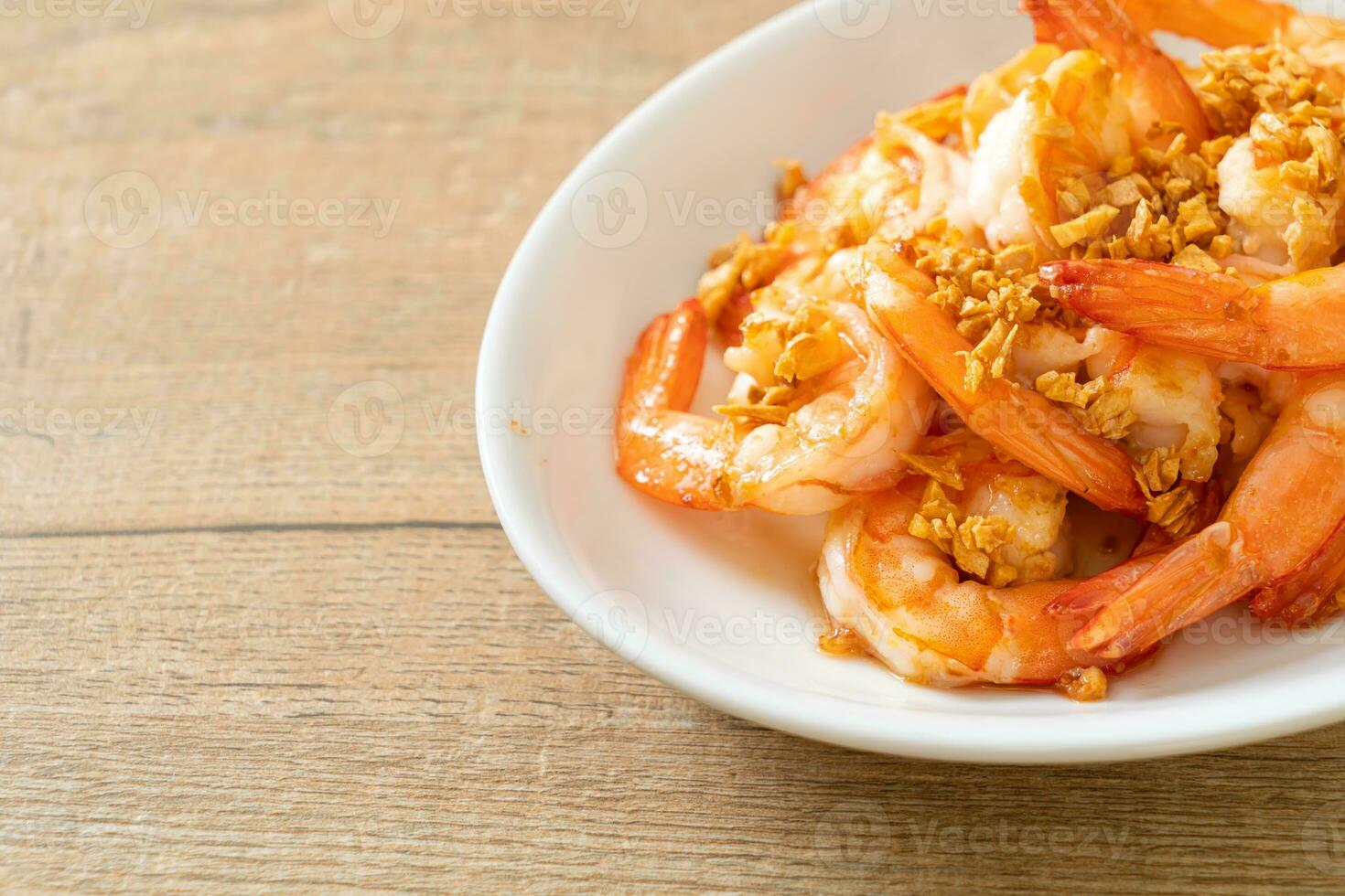 fried shrimps or prawns with garlic photo