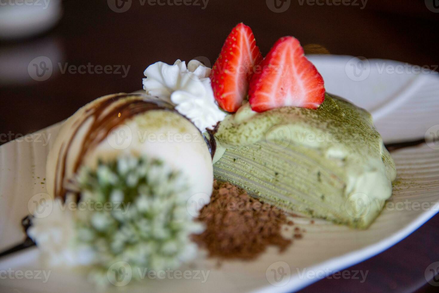 Green tea Layered Cake photo