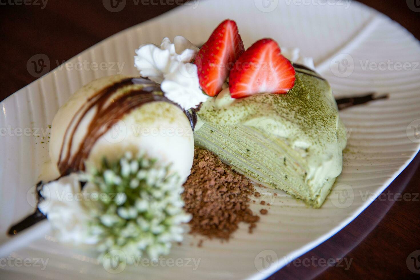 Green tea crepe cake photo