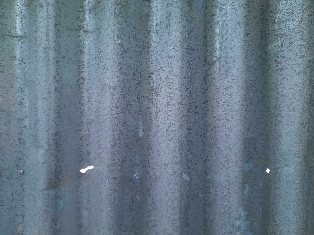 gray zinc background used to make the roof photo