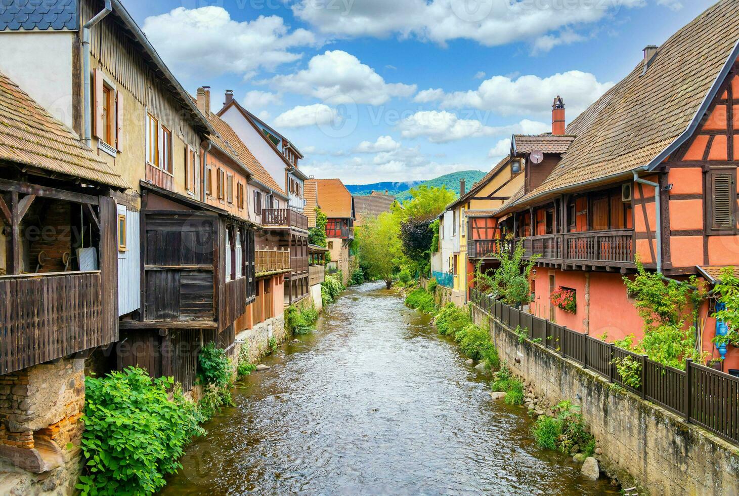 paisaje de Alsacia región en Francia foto