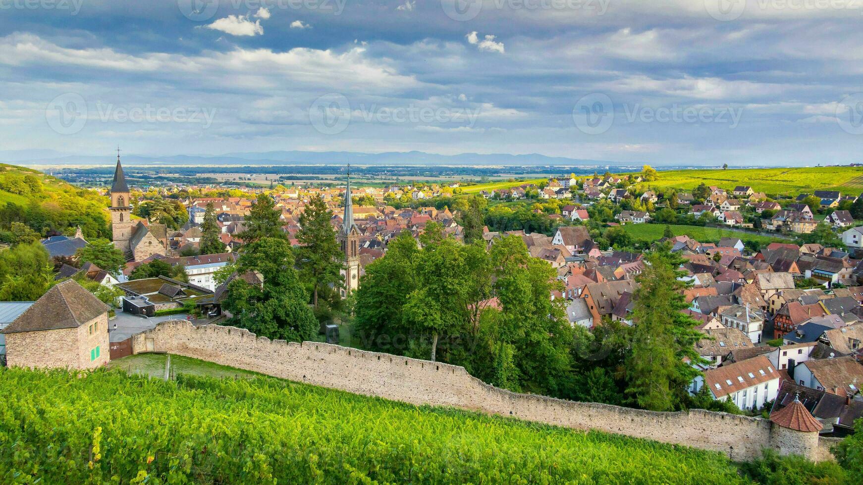 paisaje de Alsacia región en Francia foto