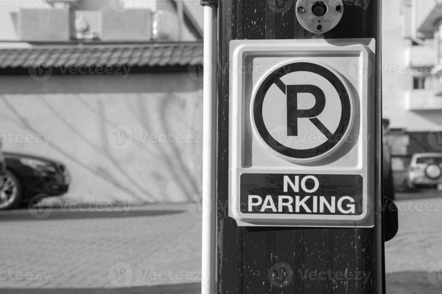 Sign that the parking is forbidden photo