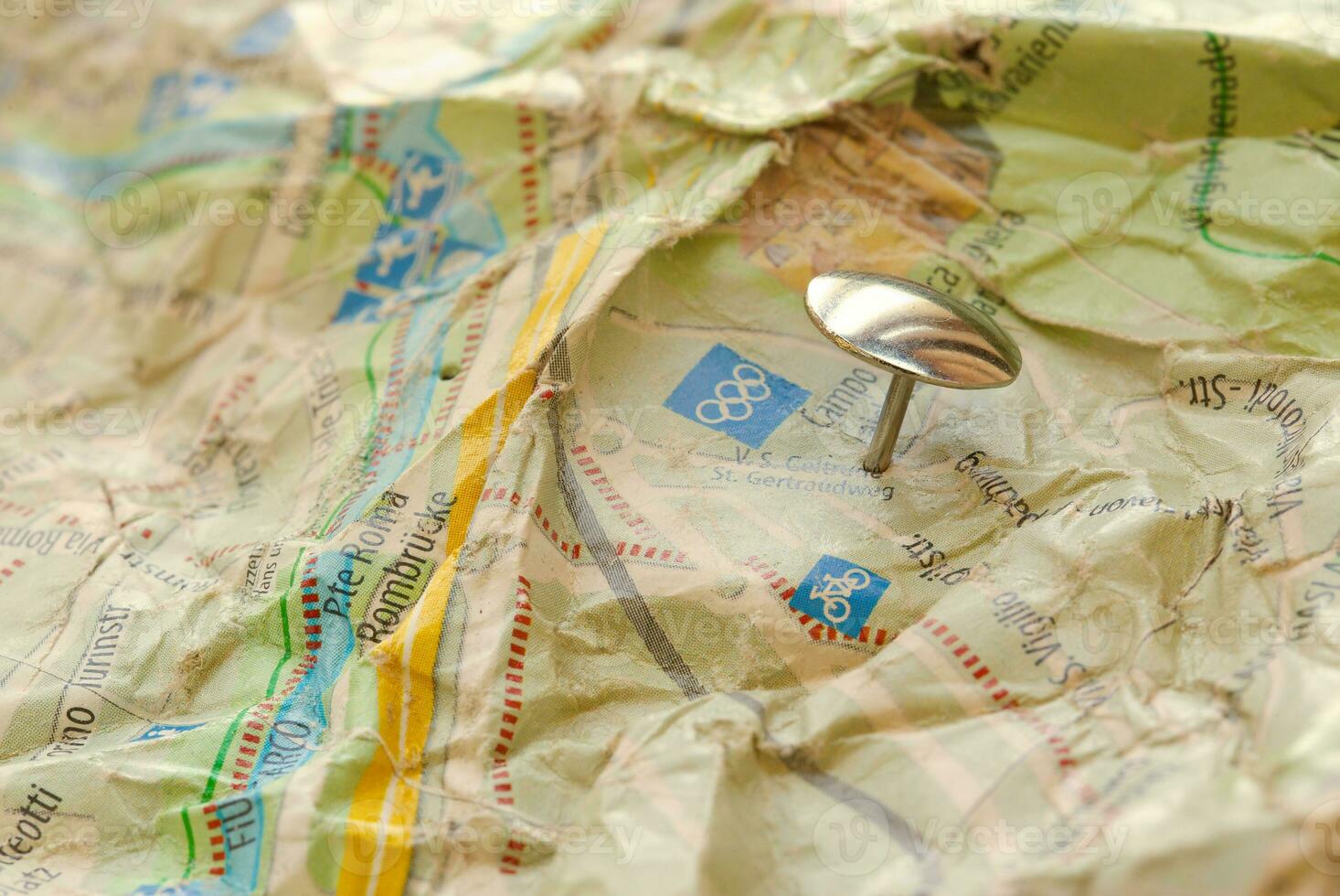 Office pin inserted in the jammed map photo