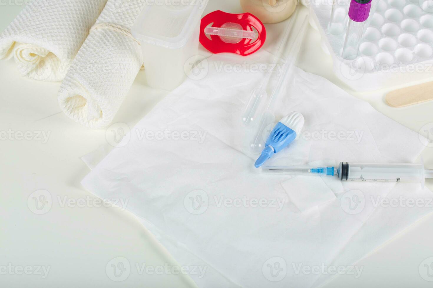 Items for taking blood analysis photo