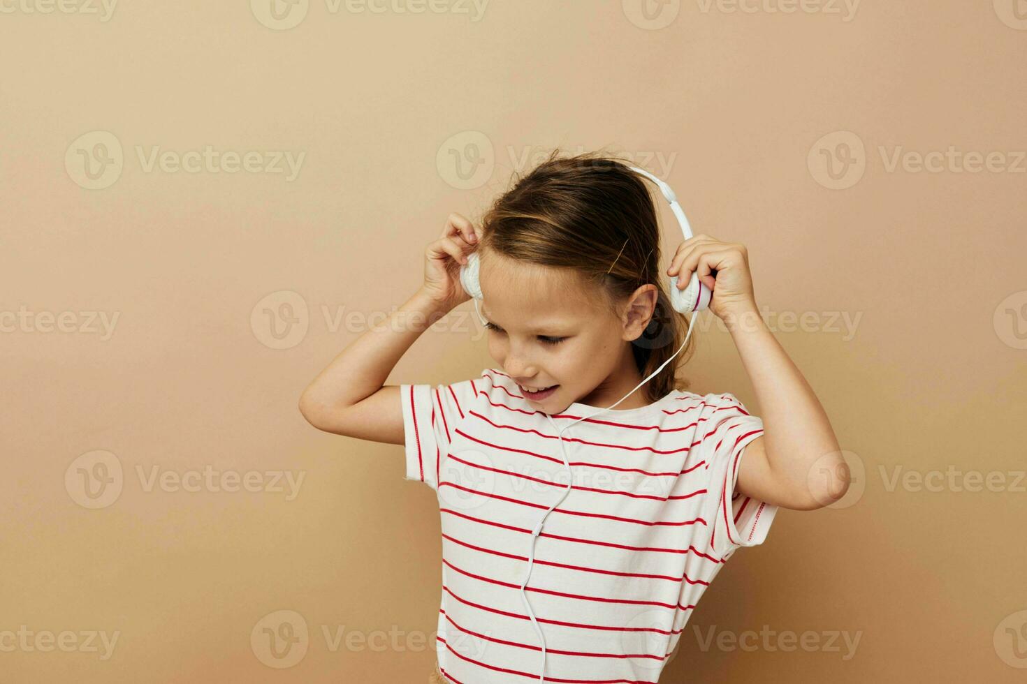 pretty young girl headphones entertainment emotions Lifestyle unaltered photo