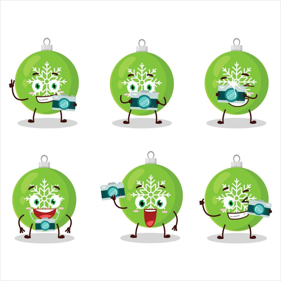 fotógrafo profesión emoticon con Navidad pelota verde dibujos animados personaje vector