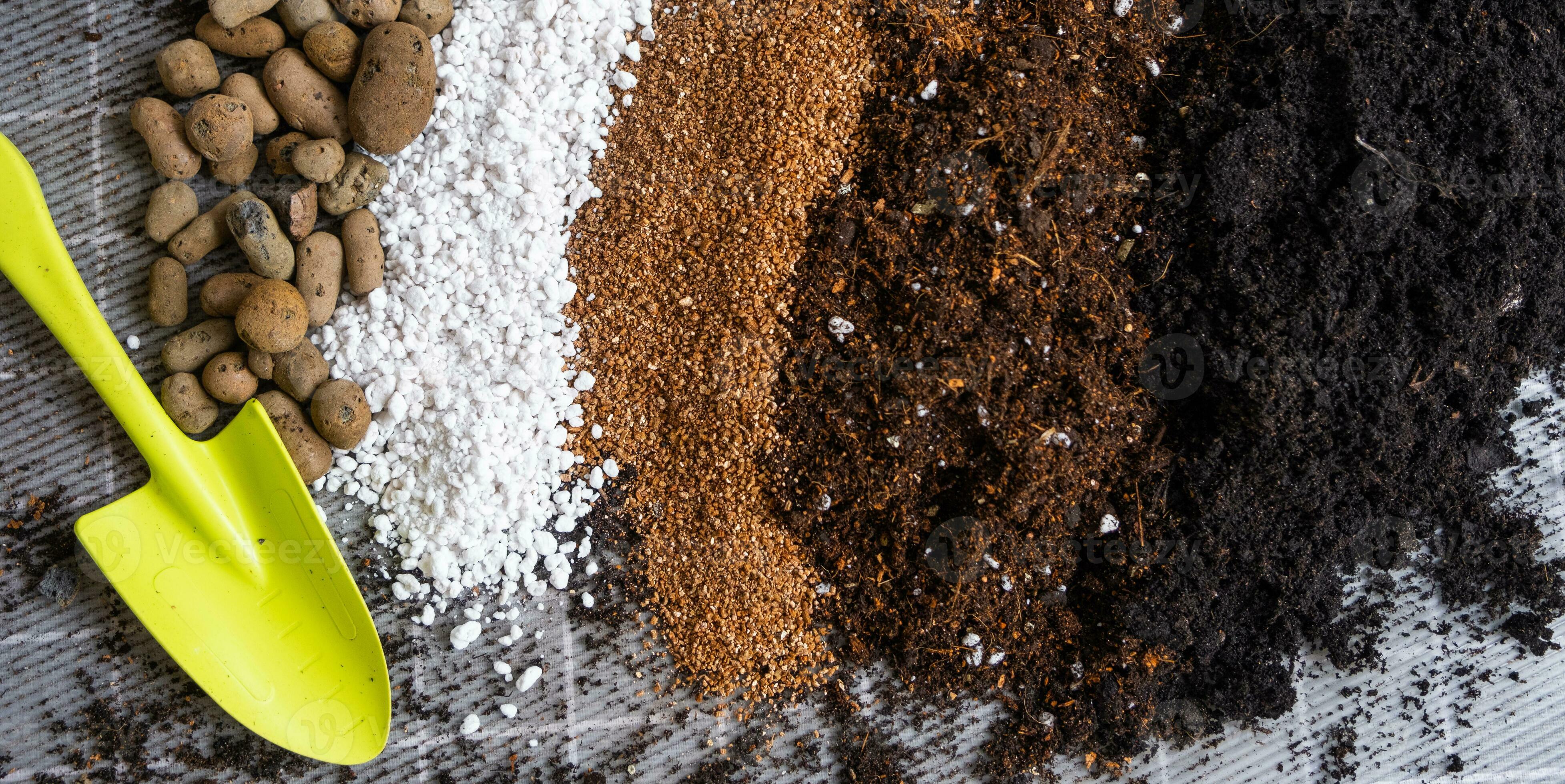 Ingredients for the soil of home potted plants, peat, earth, sand