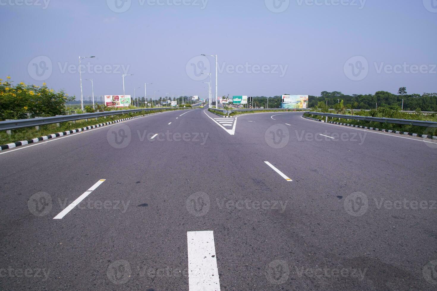 Divide Expressway road  in Bhanga Interexchange of Bangladesh photo