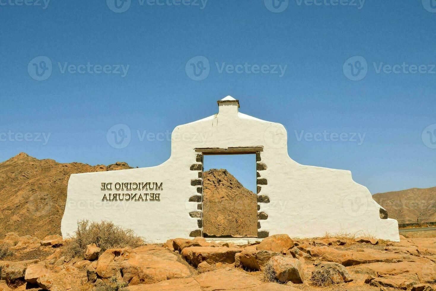 vista del sitio abandonado foto