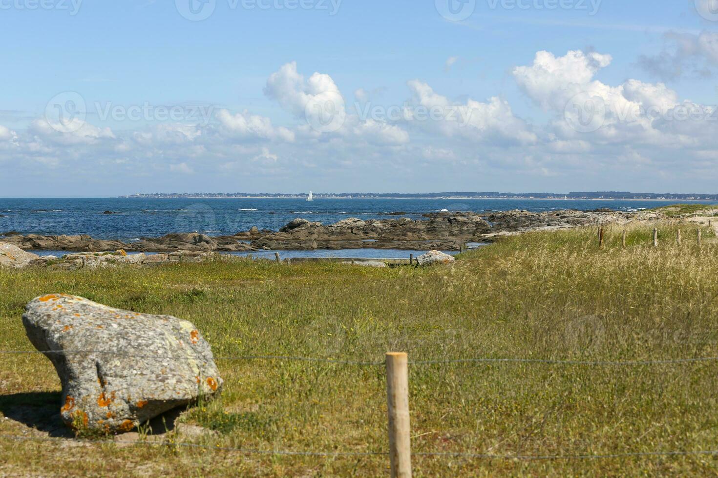 Le Croisic wild coast photo