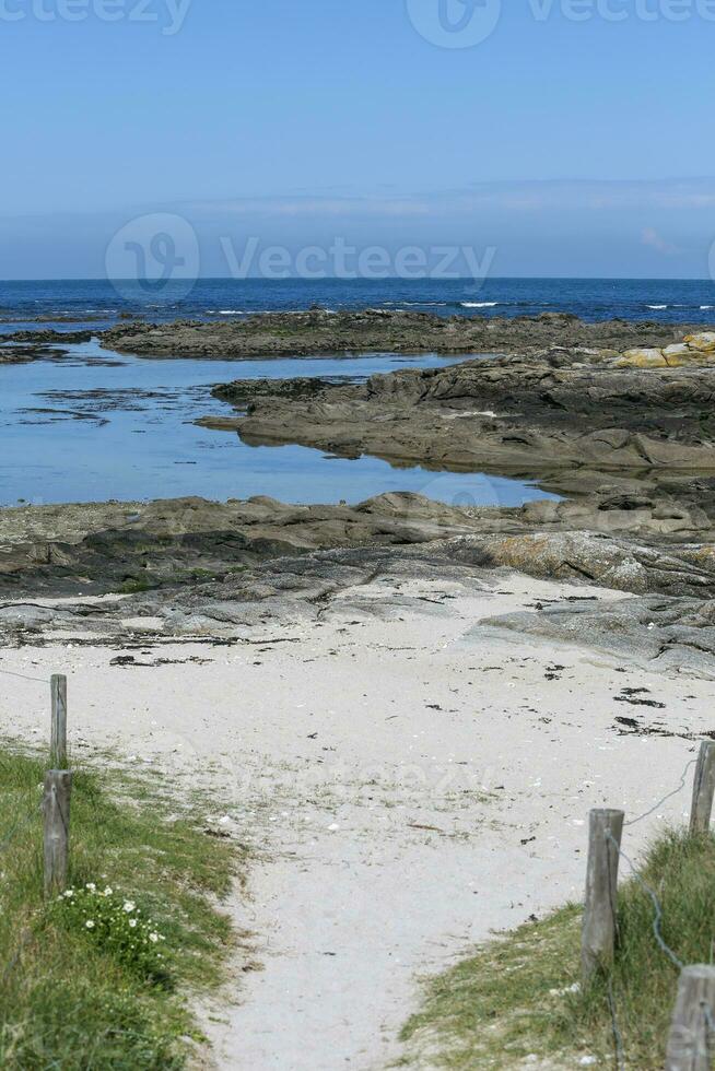 Le Croisic wild coast photo