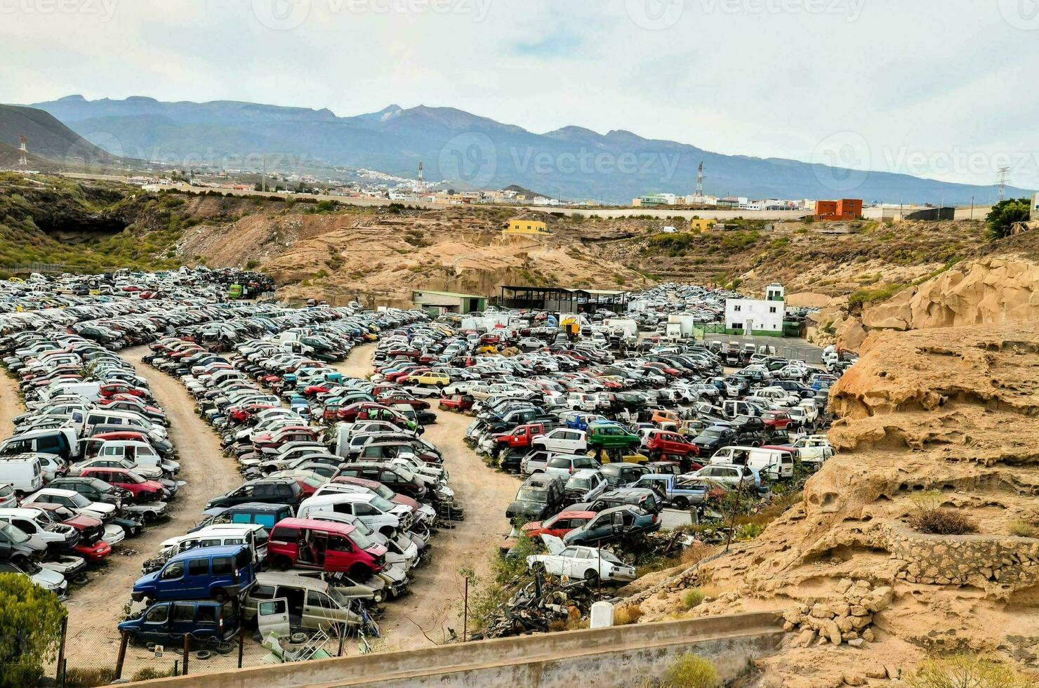 vista del depósito de chatarra foto