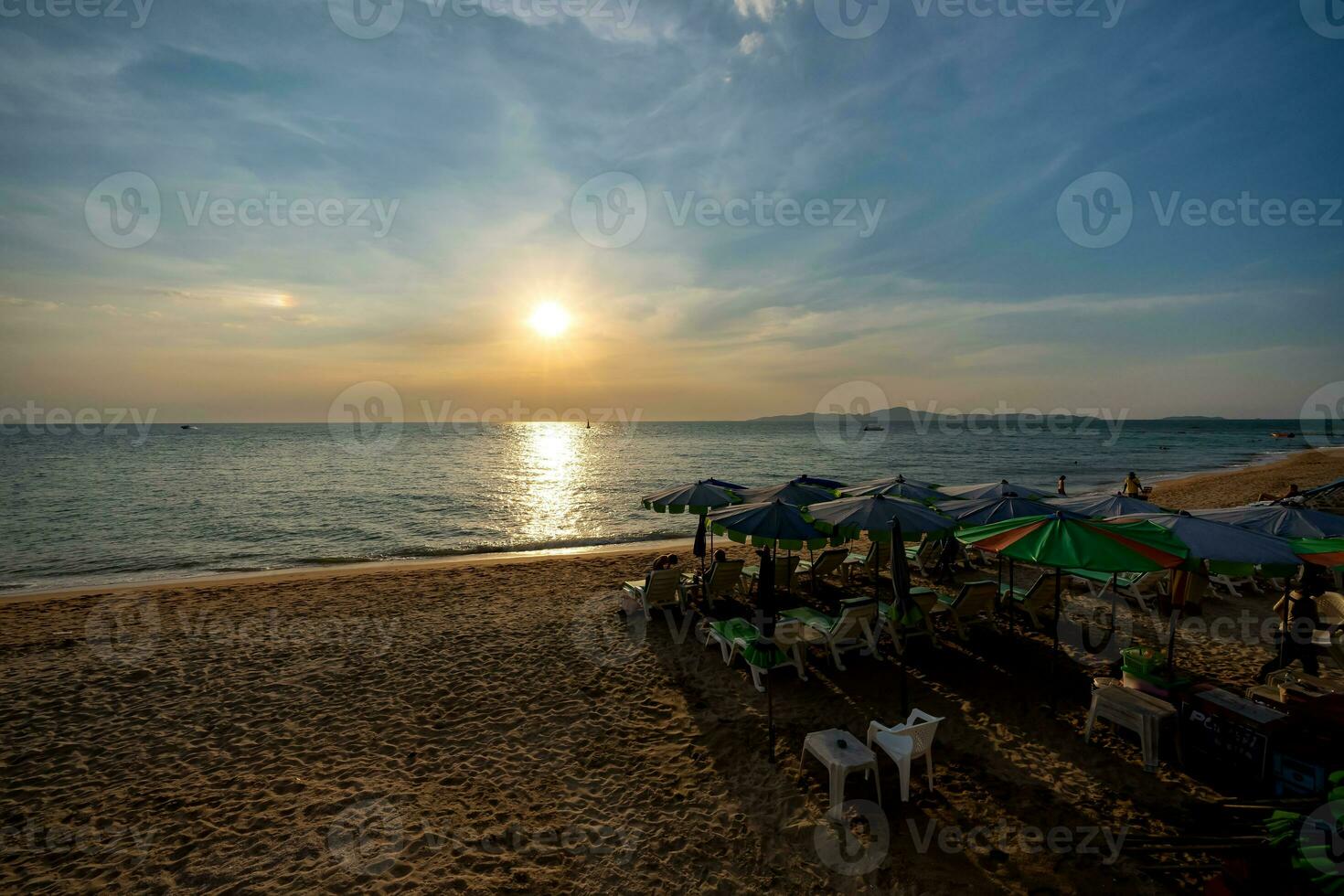 Pattaya Beach, Pratumnak Hill Between South Pattaya Beach and Jomtien Beach in the sunset, evening. photo