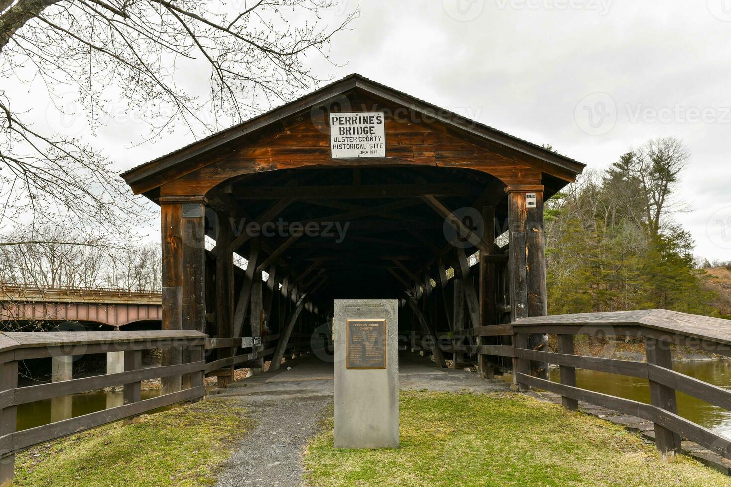 Perrine's Bridge - New York photo
