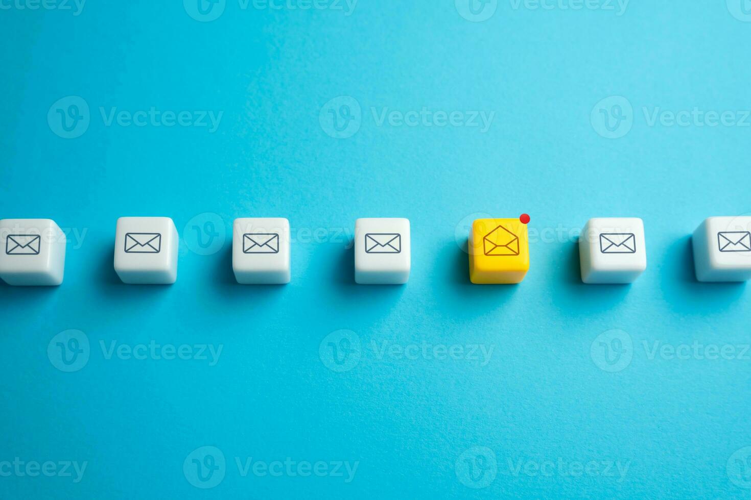 Mark the email as important. Flag important messages. Give immediate attention and stand out from the rest. Prioritize workflow. Organizing and categorizing. Effectively manage inbox photo
