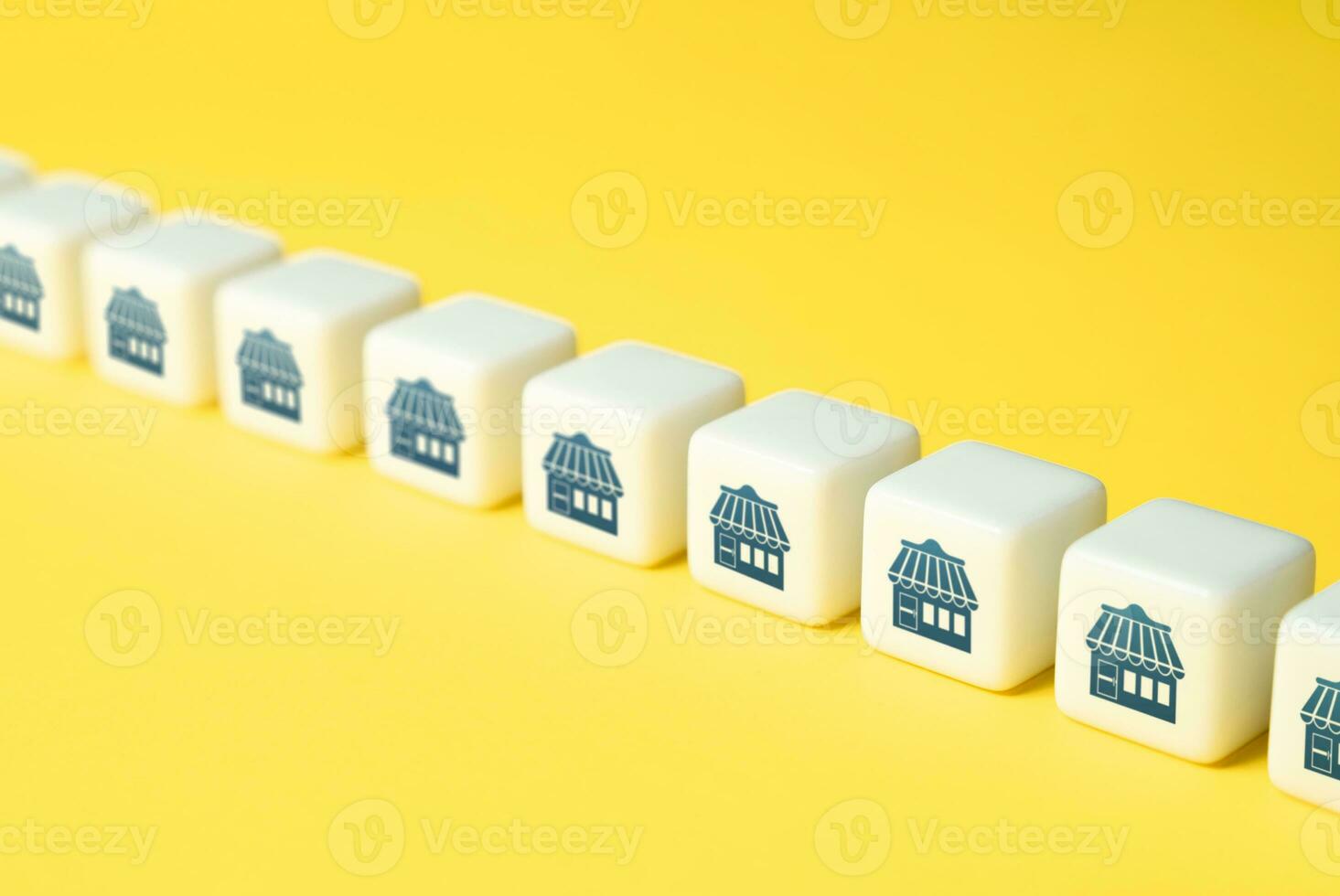 Store blocks. Business unity management. Franchising. Trade unions and organizations. Maximum presence of outlets. Keep competitors out of the market. photo
