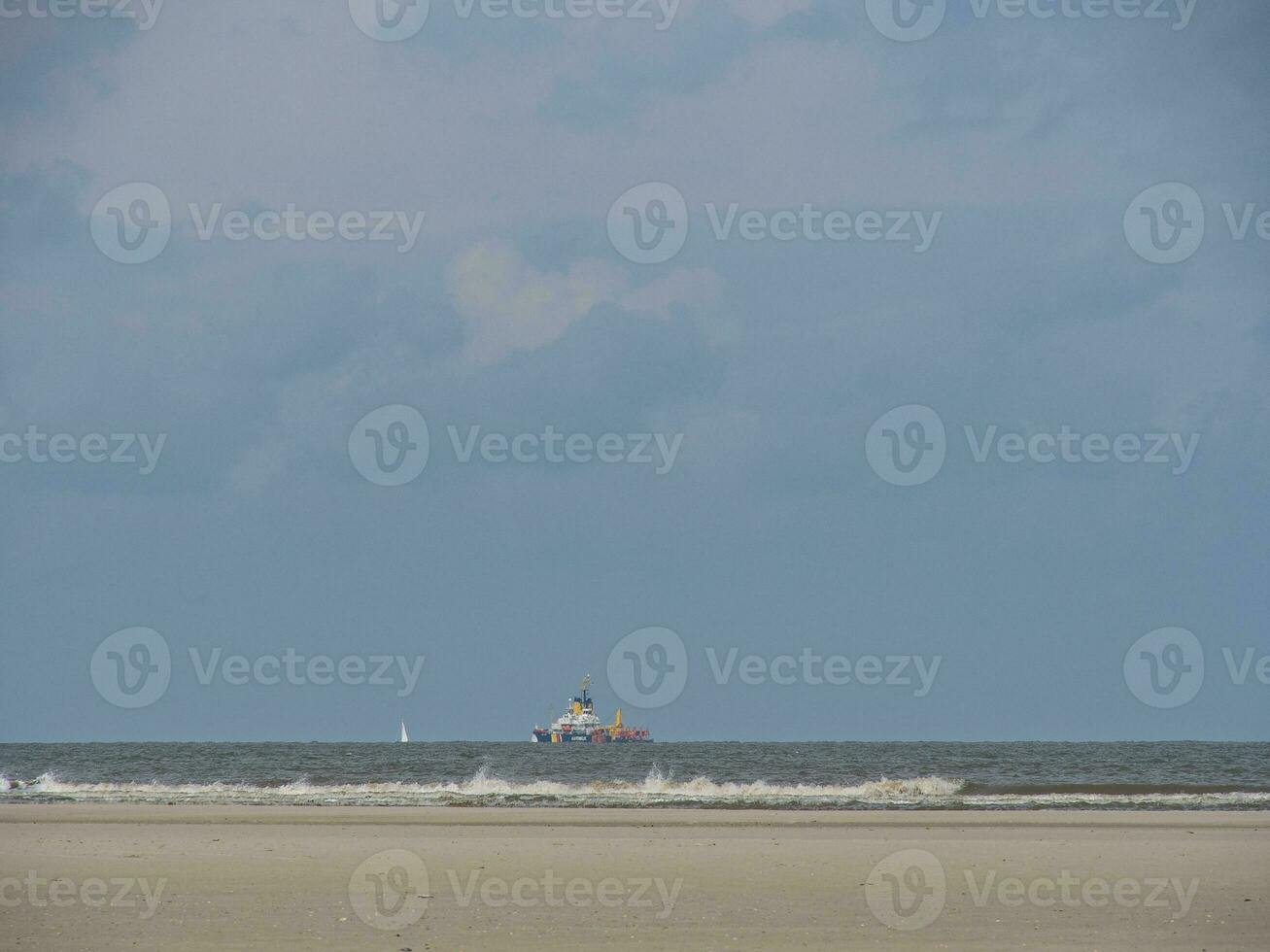 isla spiekeroog en el mar del norte foto