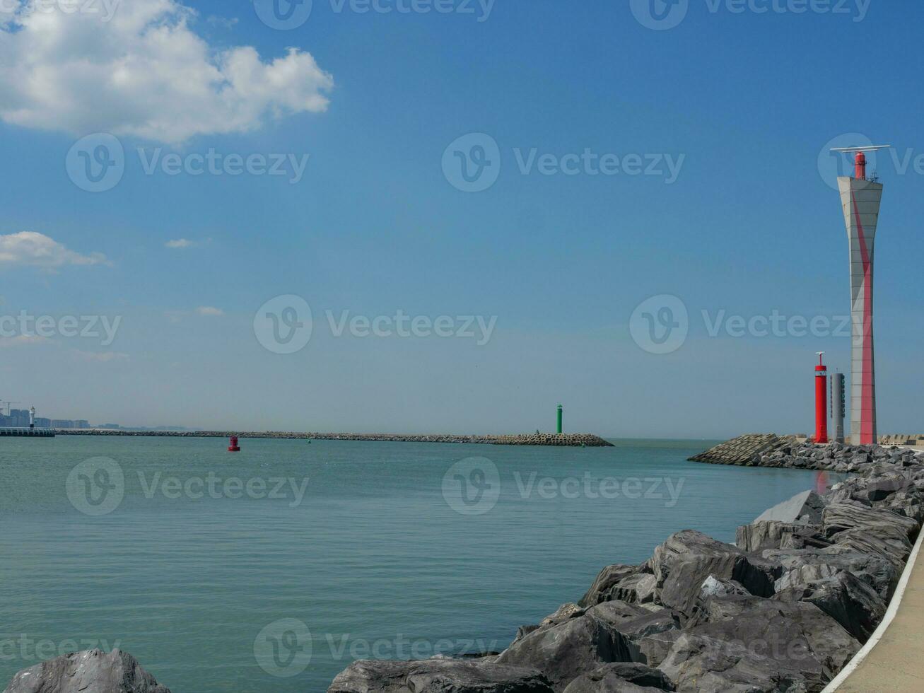 el ciudad de Ostende y el Belga costa foto