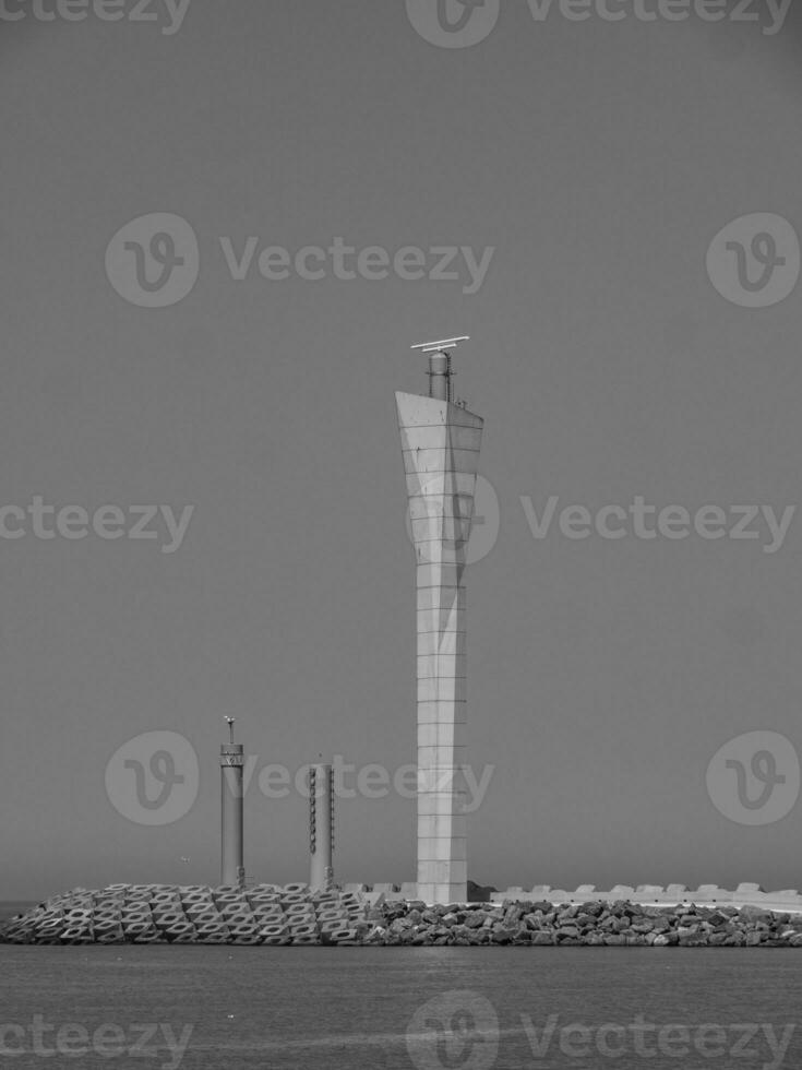 el ciudad de Ostende y el Belga costa foto