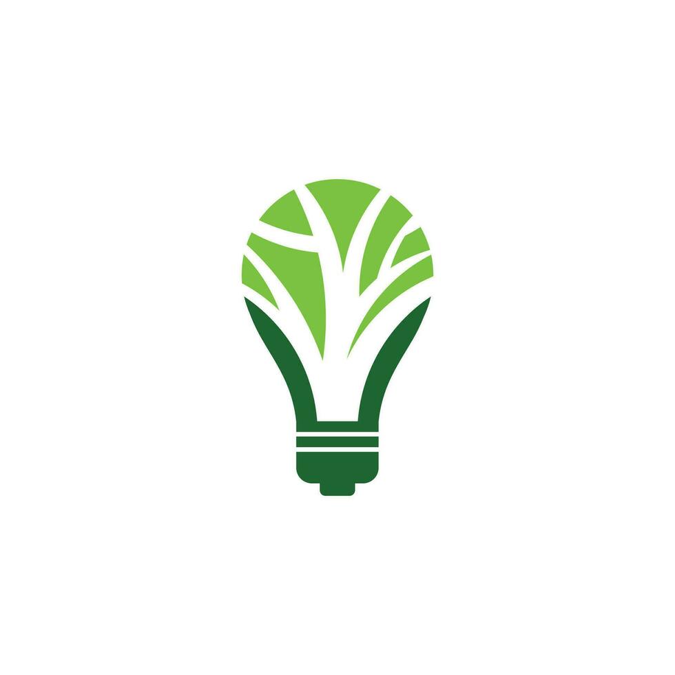 orgánico verde contorno de eléctrico ligero bulbo con Tres verde hojas. plano contorno icono. vector ilustración. eco simpático