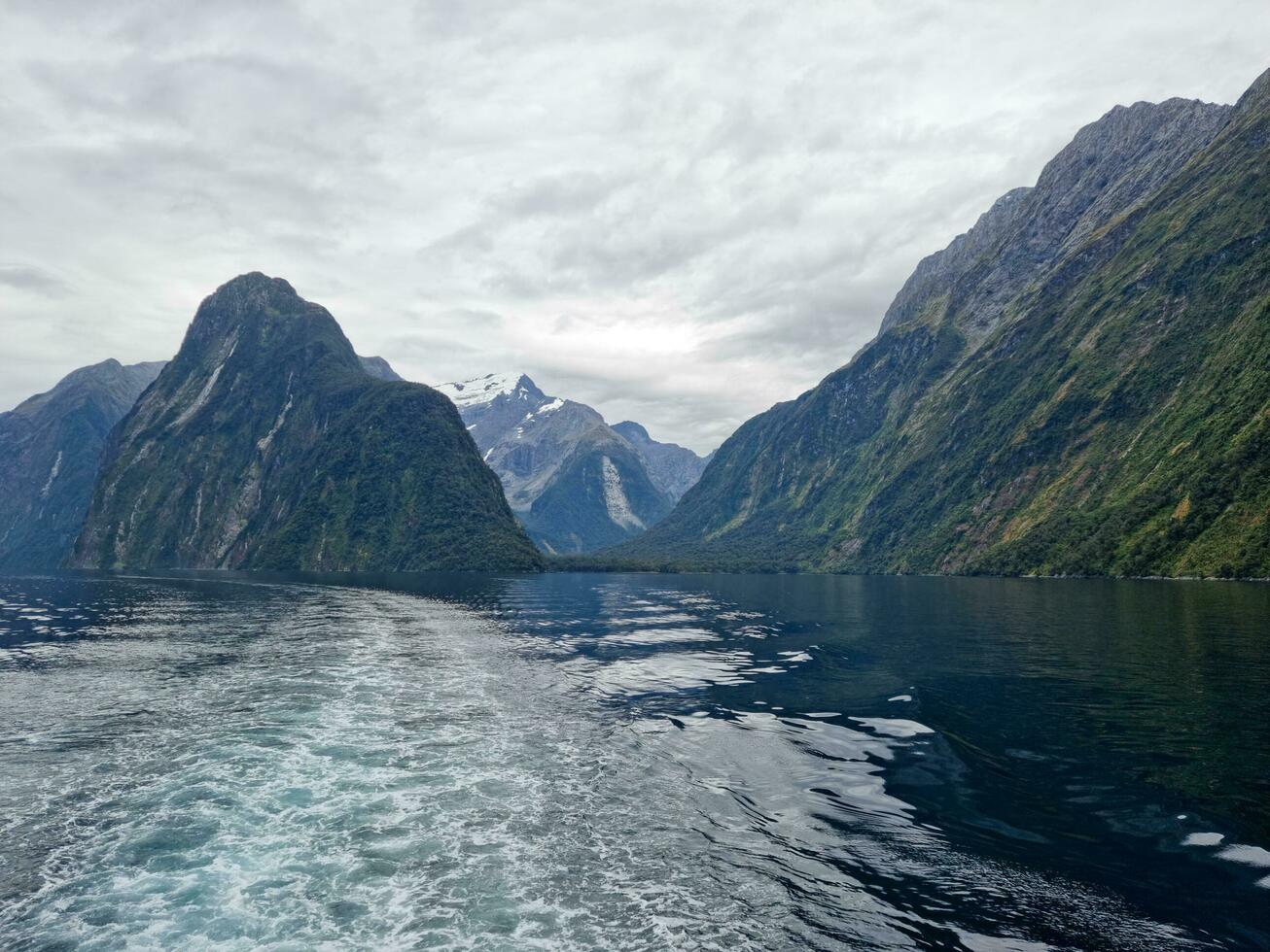 Milford Sound, Southland, New Zealand photo