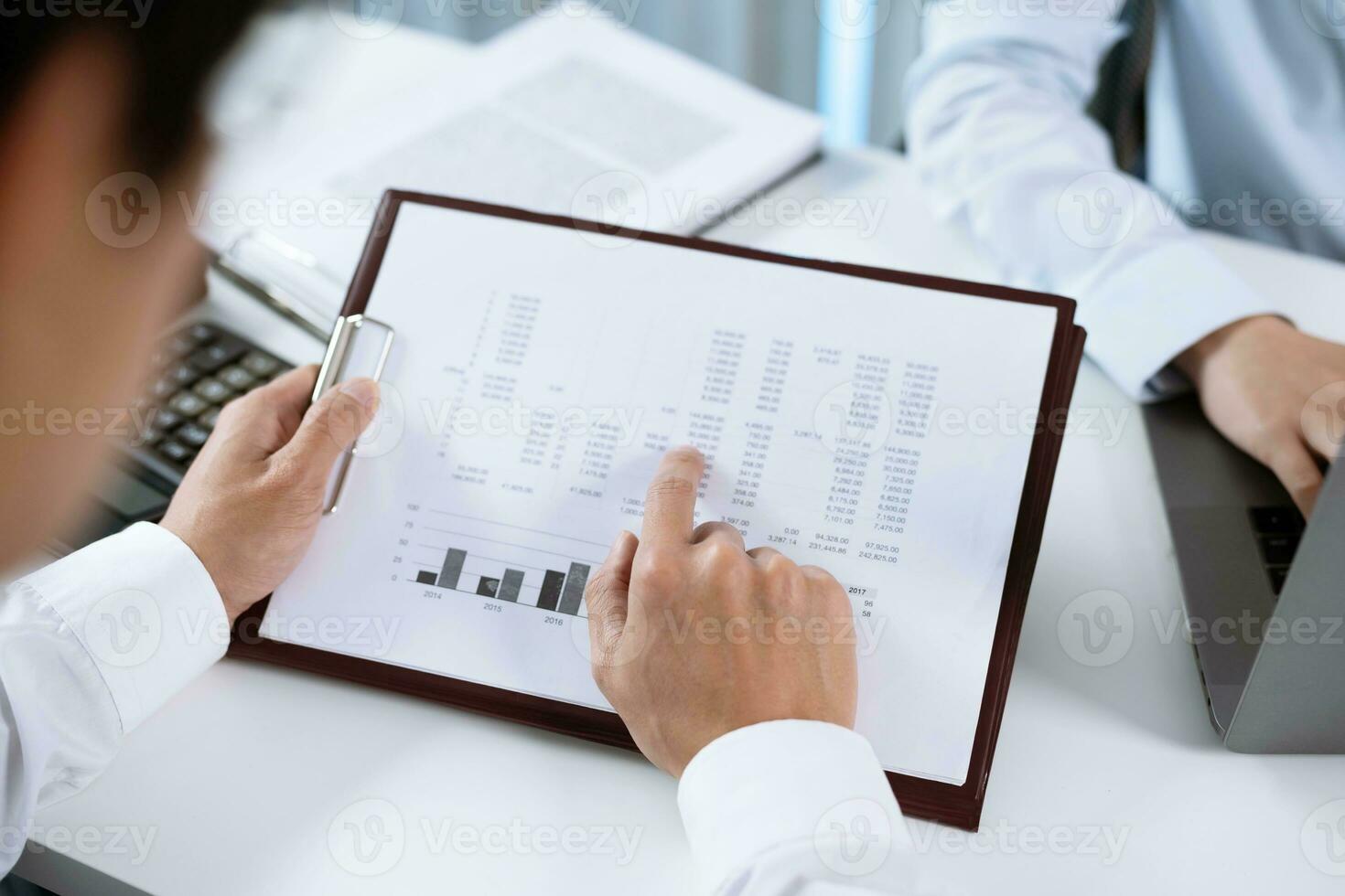 Business People Meeting Design Ideas professional investor working new start up project. businessman and businesswoman working together meeting concept photo