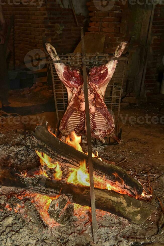 cordero al asador foto