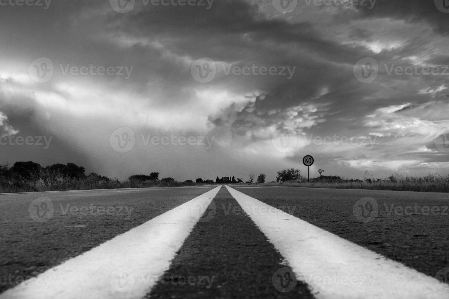 ruta cruce el pampa plano, la pampa provincia, Patagonia, argentina. foto