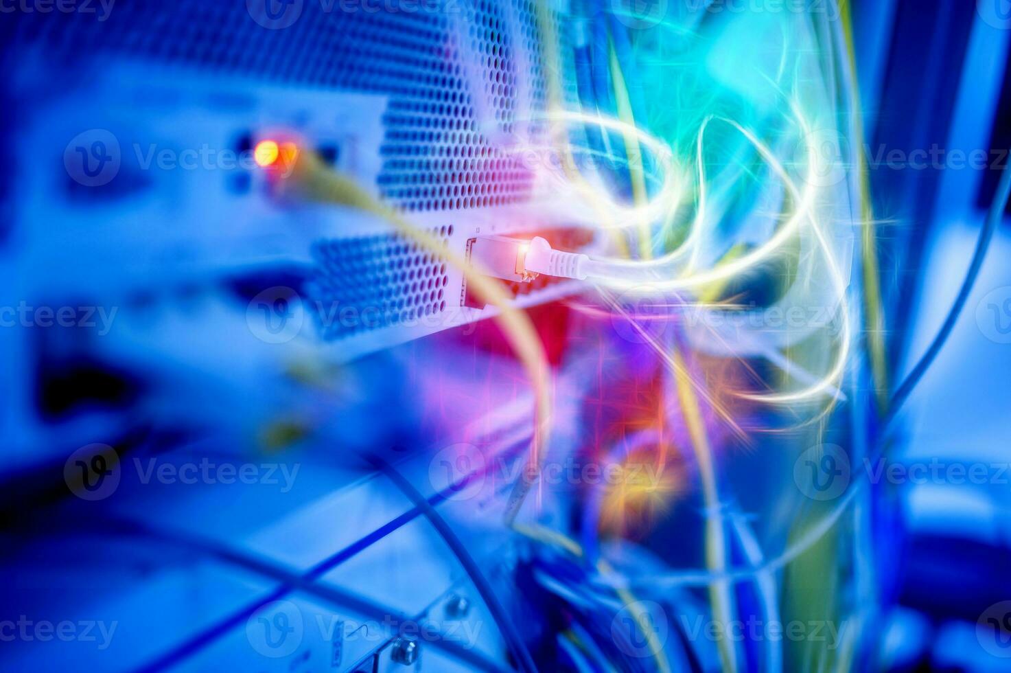 The heart and importance of a network server is a matter of feeling right and fast in the operation of the computer. photo