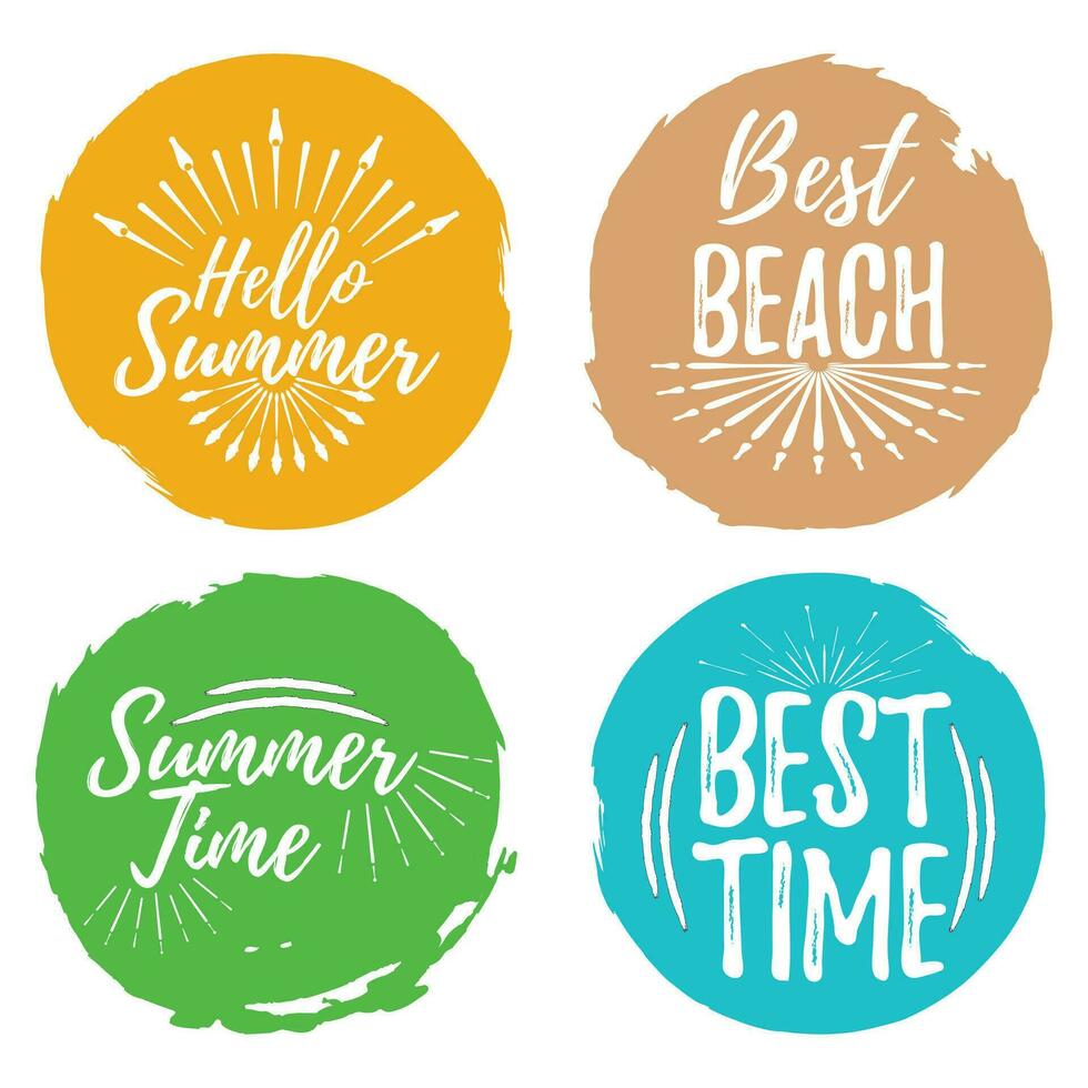 conjunto de Hora de verano etiqueta. fuente con cepillar. verano y playa insignias vector ilustración icono con rayos de sol